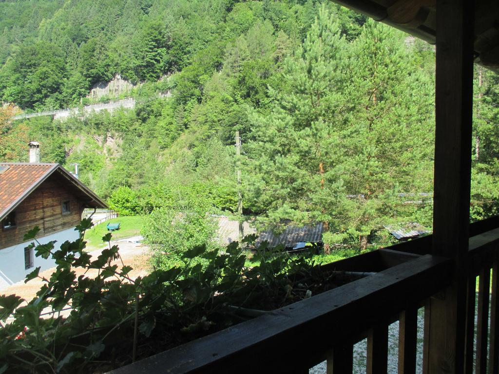 B&B L'Asinello Rampante อาร์ตา แตร์เม ภายนอก รูปภาพ